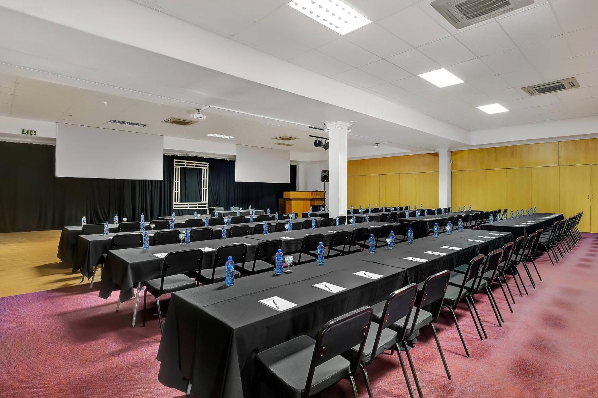Protea Hotel By Marriott Klerksdorp Kültér fotó
