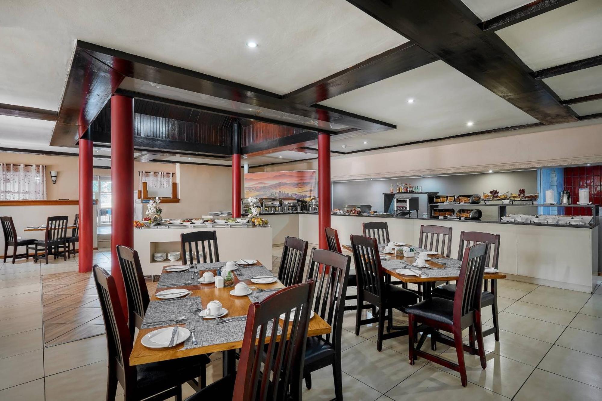 Protea Hotel By Marriott Klerksdorp Kültér fotó