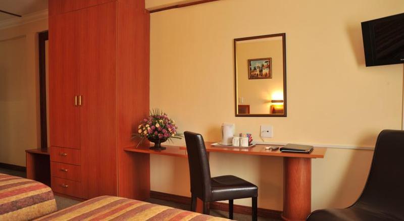 Protea Hotel By Marriott Klerksdorp Kültér fotó