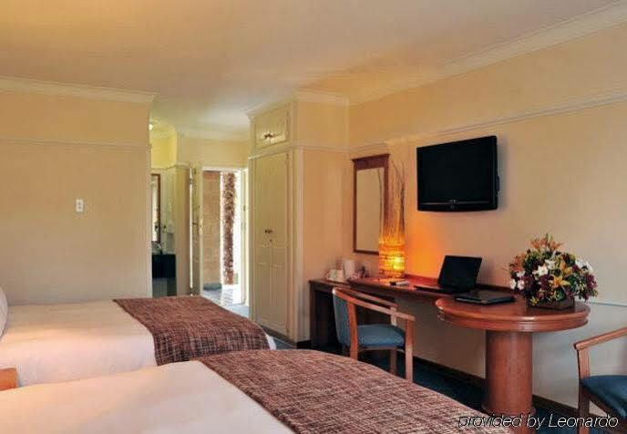 Protea Hotel By Marriott Klerksdorp Kültér fotó