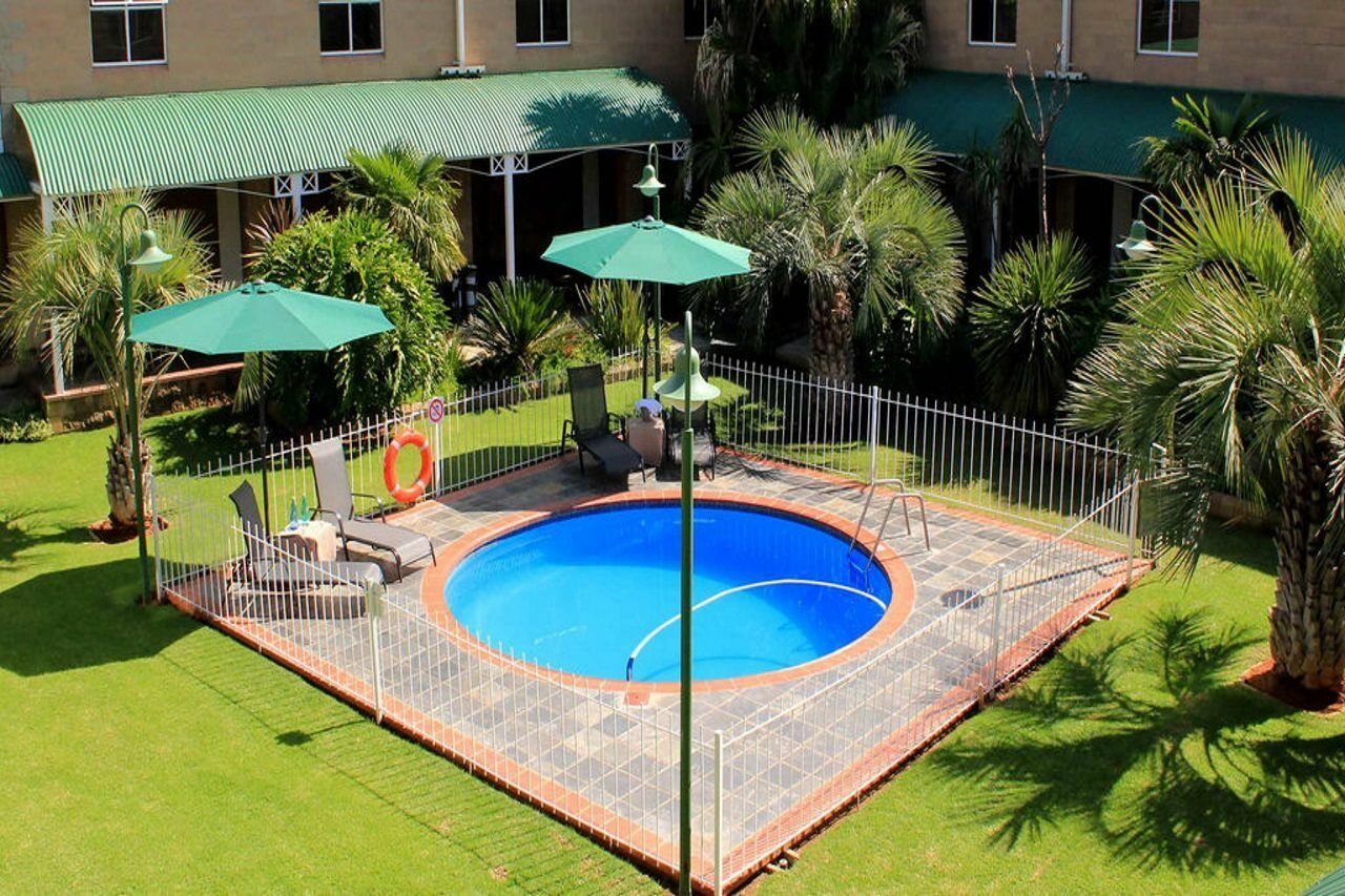 Protea Hotel By Marriott Klerksdorp Kültér fotó